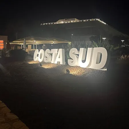 Casa Costa Sud Daire *